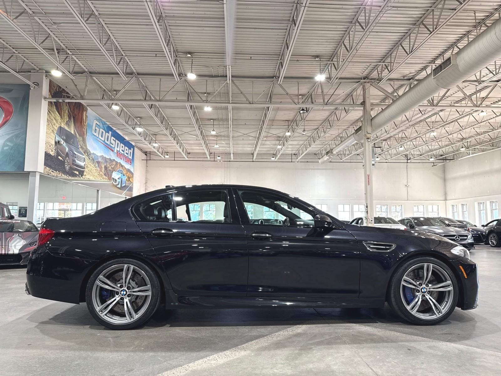 2013 Bmw M5 5 Sedan photo 4