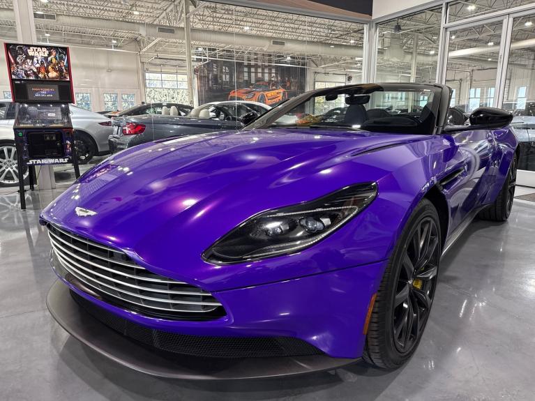 2019 Aston Martin DB11 Base's photo