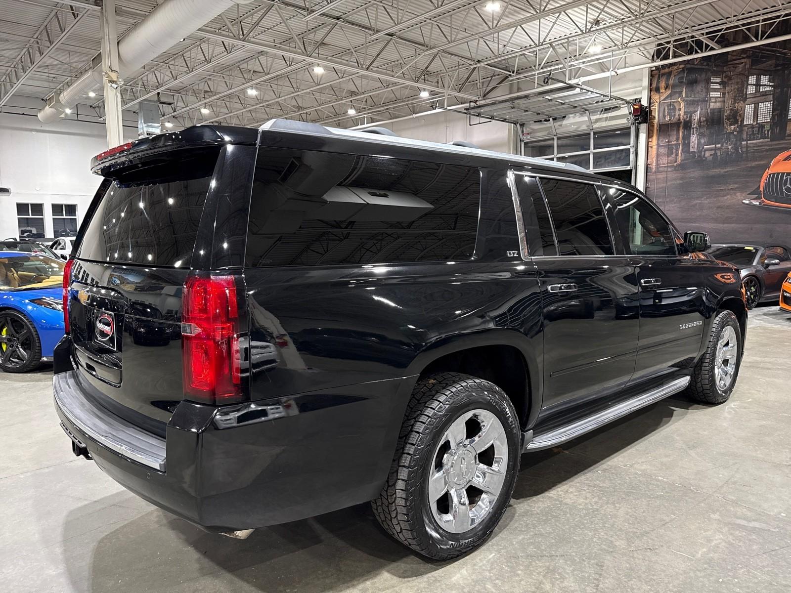 2015 Chevrolet Suburban LTZ photo 3