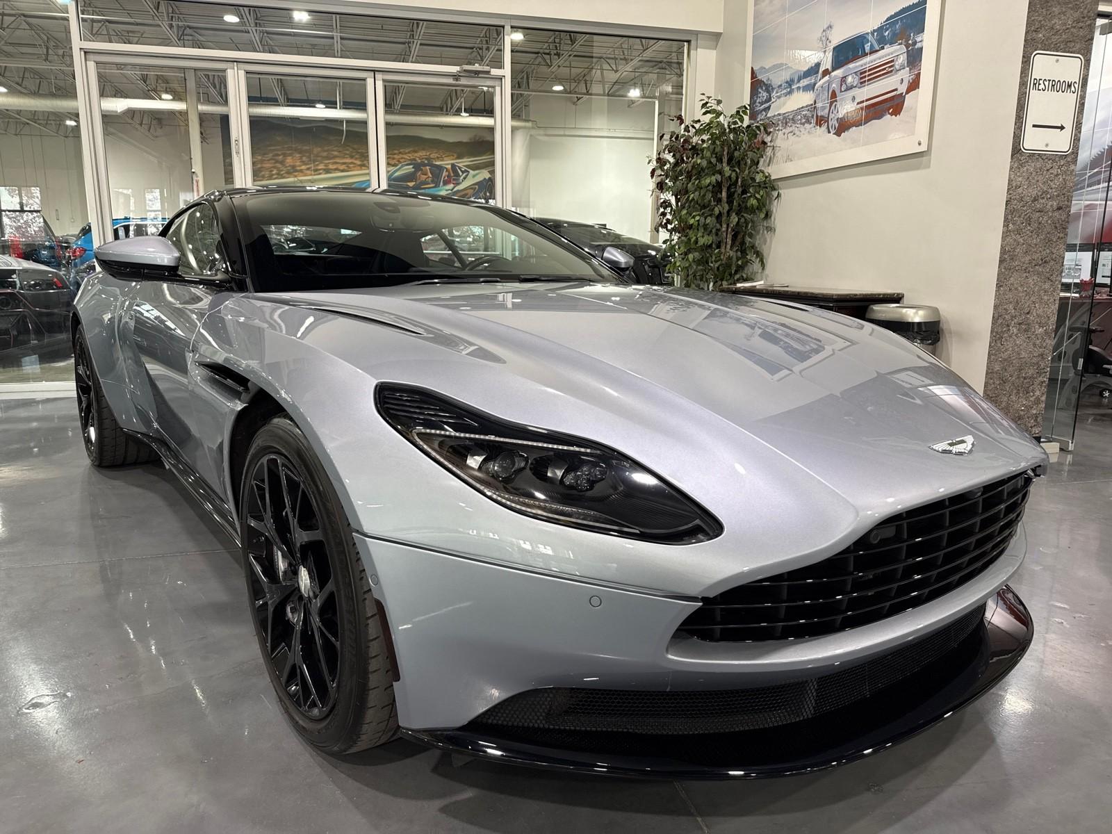 2019 Aston Martin DB11 AM5 photo 2