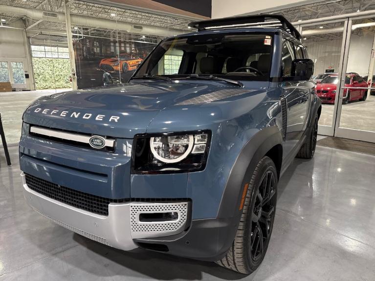2020 Land Rover Defender S's photo