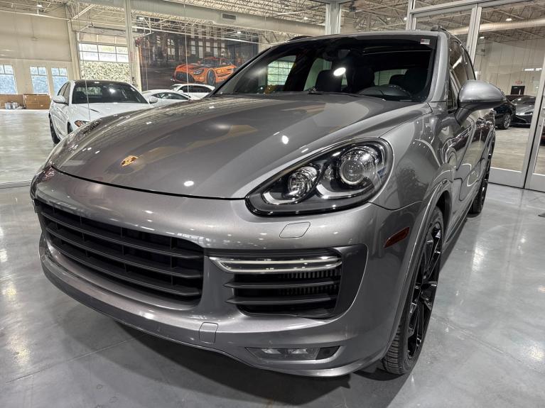 2017 Porsche Cayenne GTS