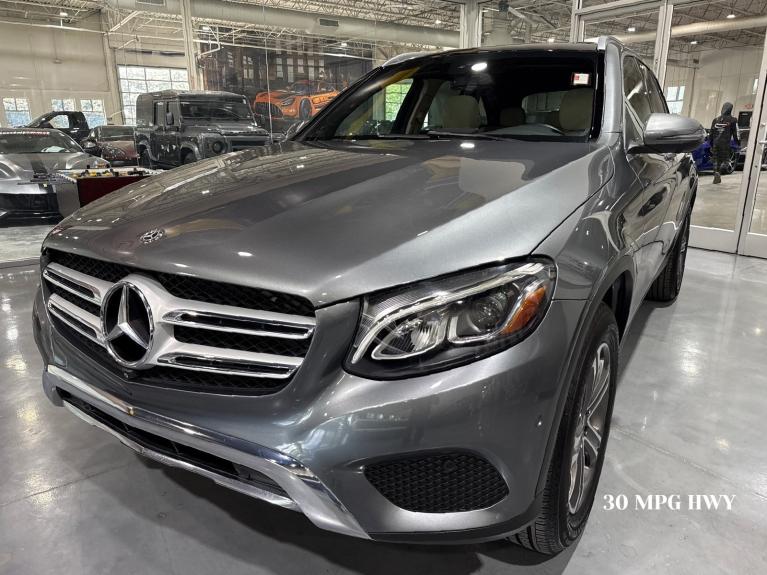 2018 Mercedes-Benz GLC GLC300's photo