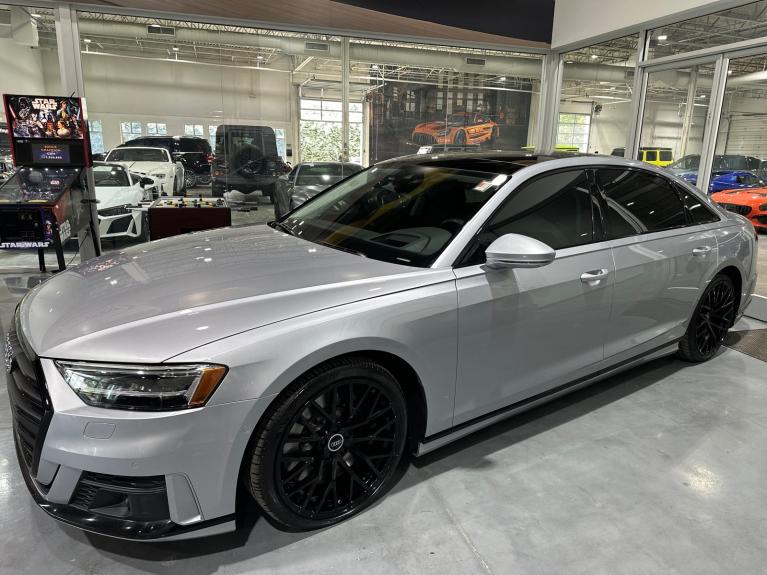 2020 Audi A8 60 TFSI L quattro Tiptronic's photo