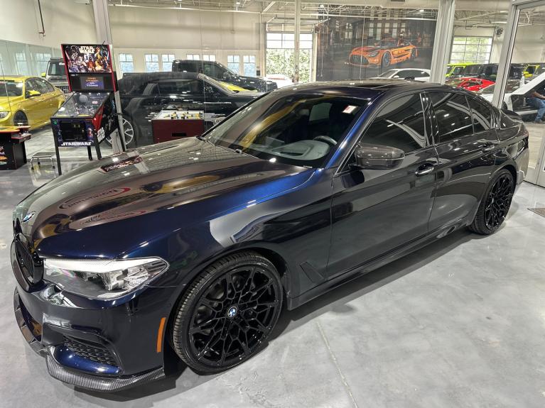 2018 BMW 5 Series 540i xDrive Sedan's photo