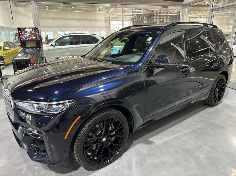 2019 BMW X7 xDrive50i's photo