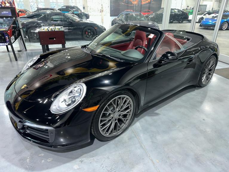 2017 Porsche 911 Carrera 4 Cabriolet's photo
