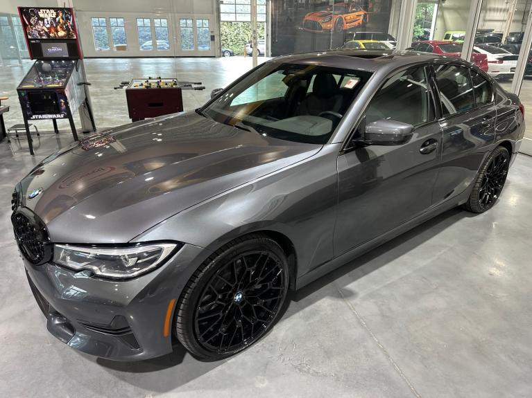 2021 BMW 3 Series 330i xDrive Sedan's photo