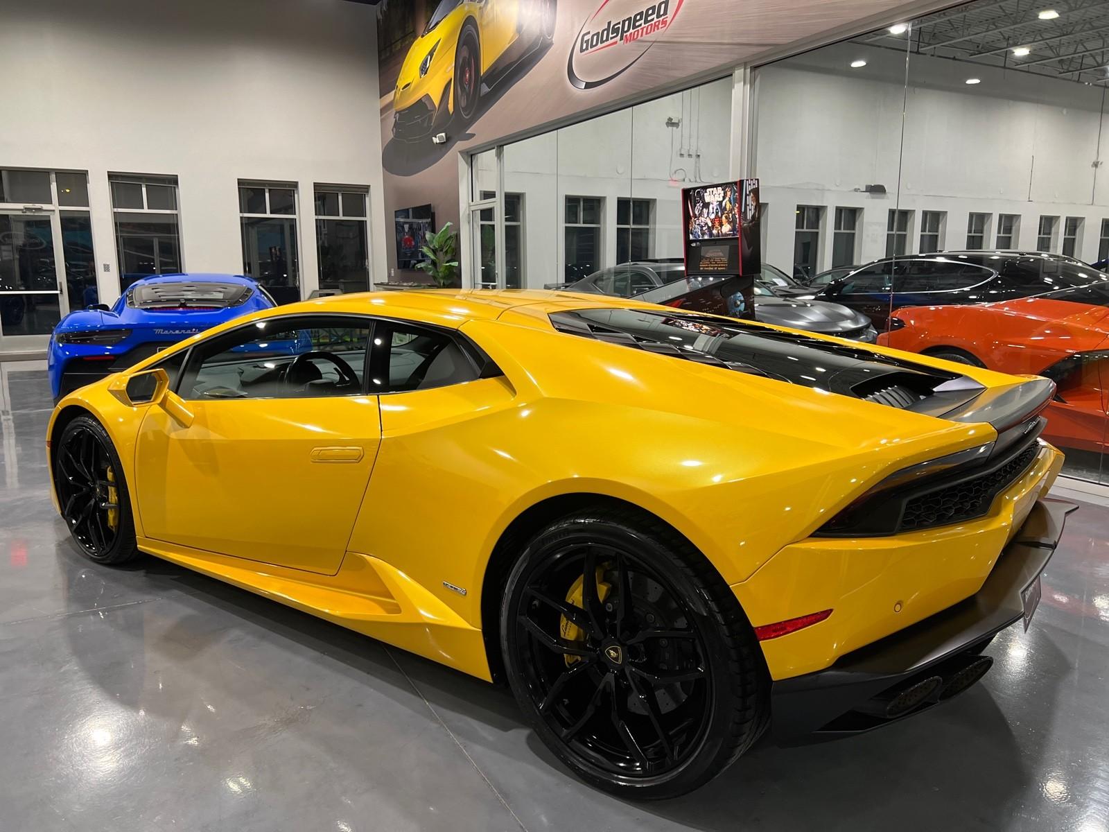 Used 2016 Lamborghini Huracan LP 610-4 Carbon Ceramic Brakes / LNB