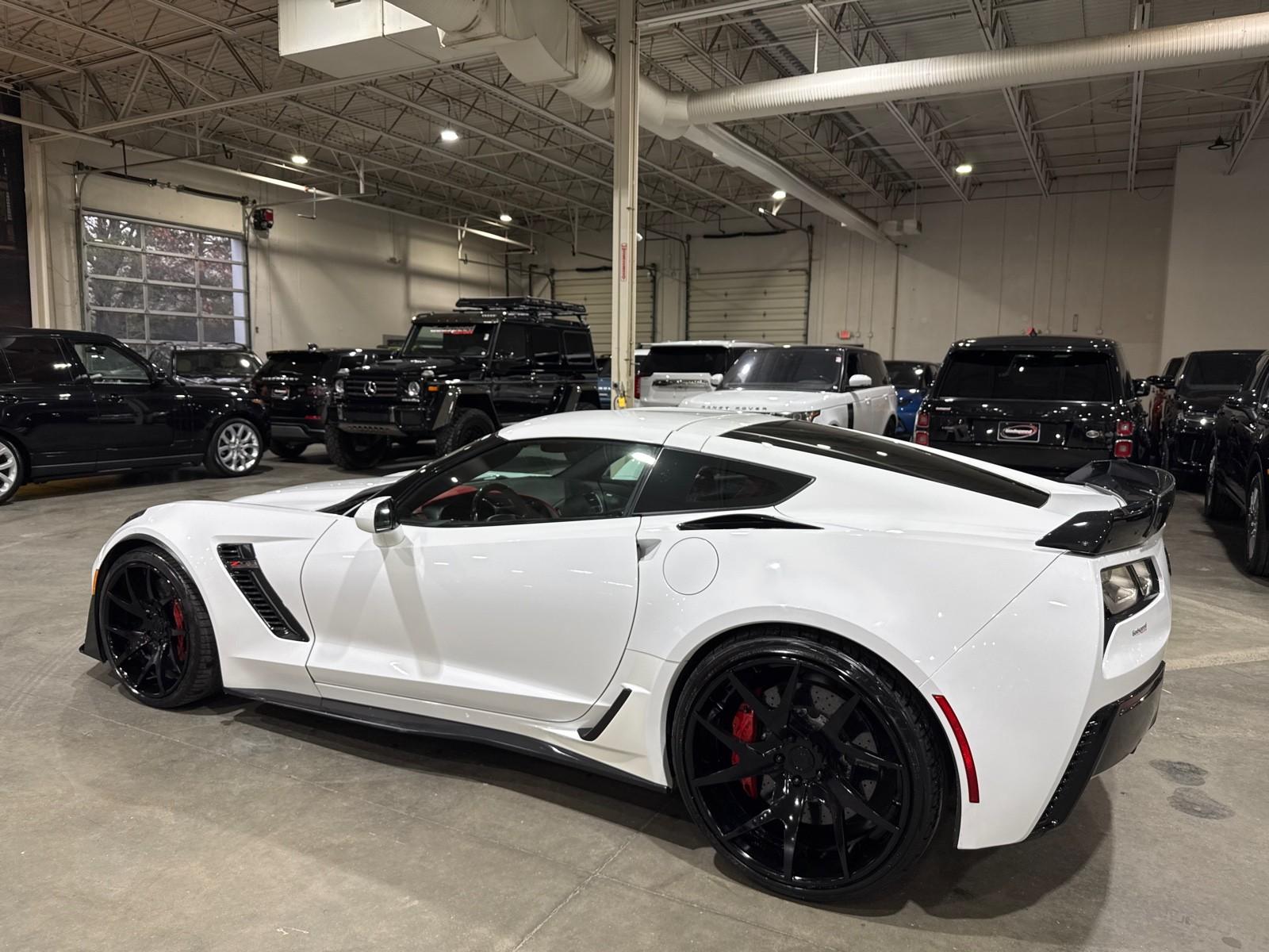 Catpens 　ホワイトカーボンシャフト Used 2015 Chevrolet Corvette Z06 Z07 3LZ Carbon Brakes 700HP For