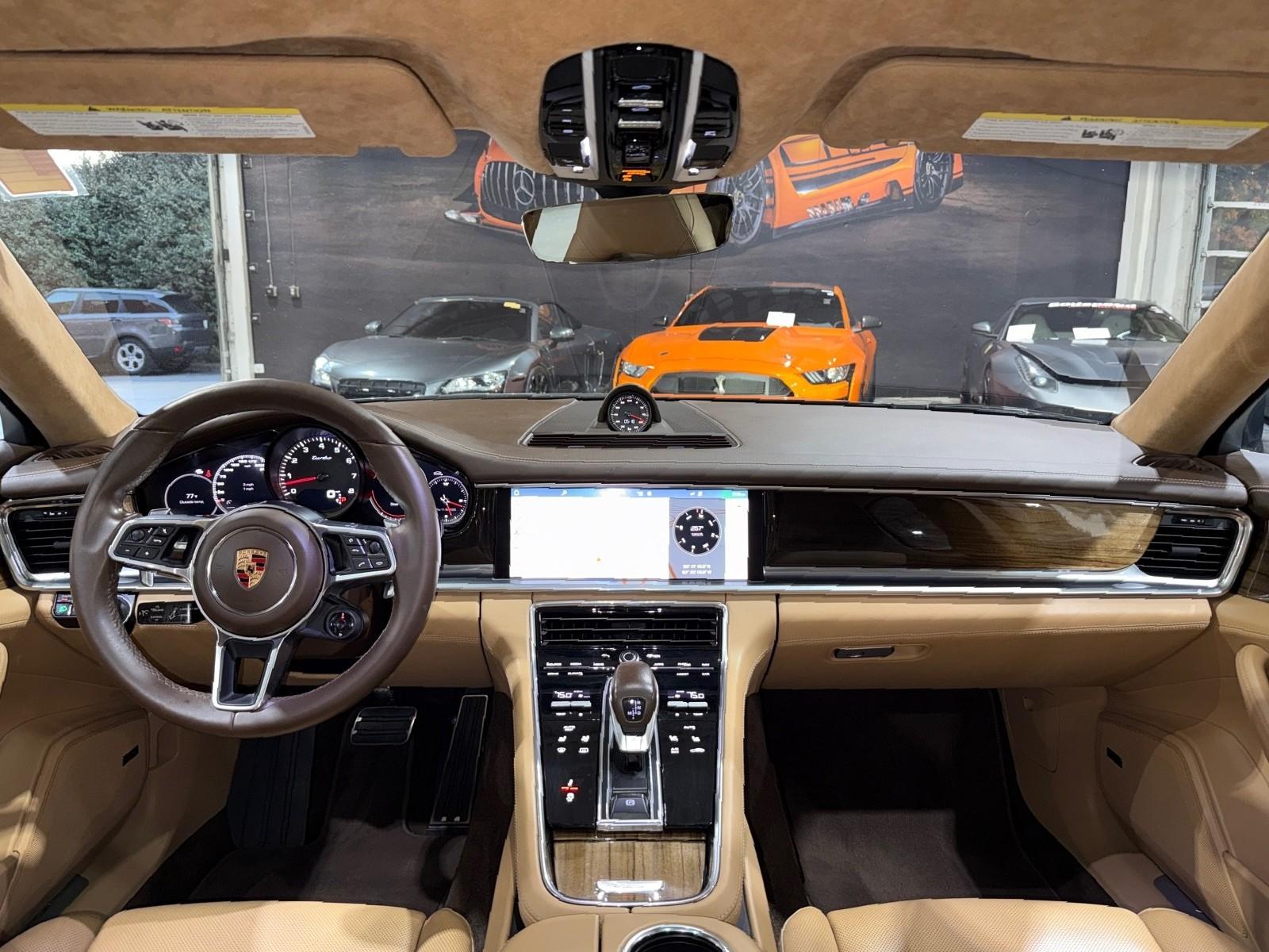 2017 Porsche Panamera Turbo photo 3