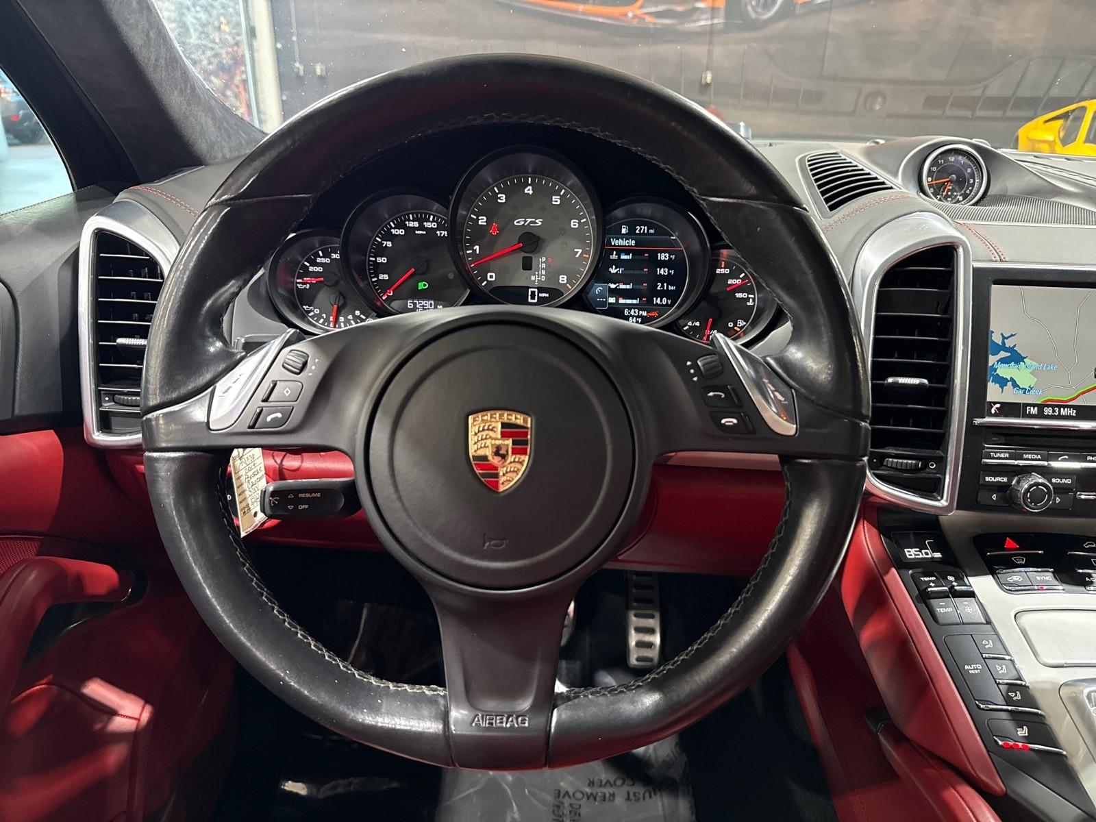 2014 Porsche Cayenne GTS photo 53