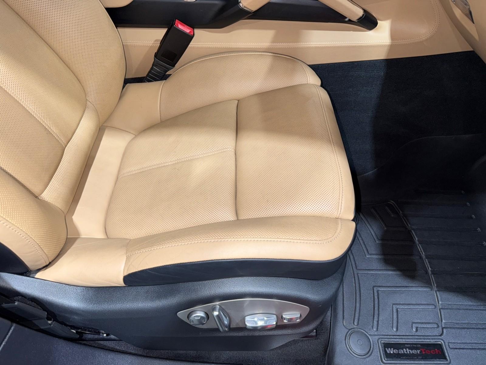 2014 Porsche Cayenne GTS photo 59