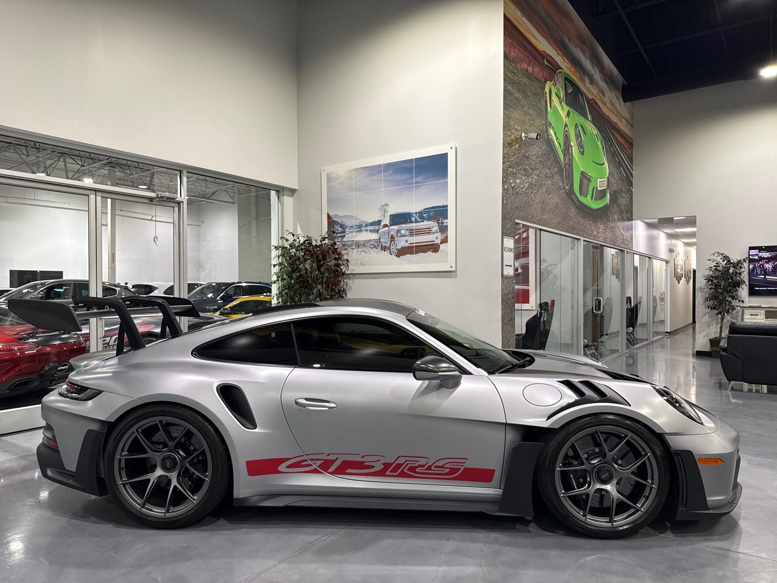 2024 Porsche 911 GT3 RS photo 4