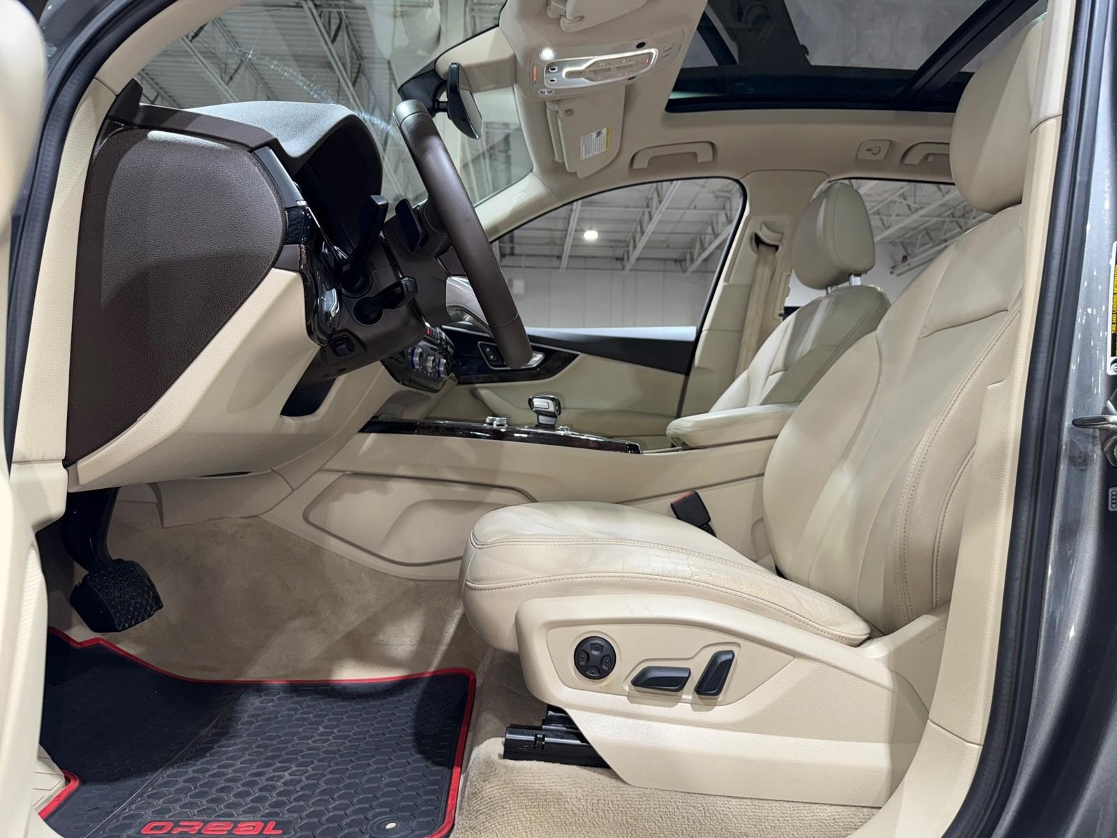 2017 Audi Q7 Premium Plus photo 10
