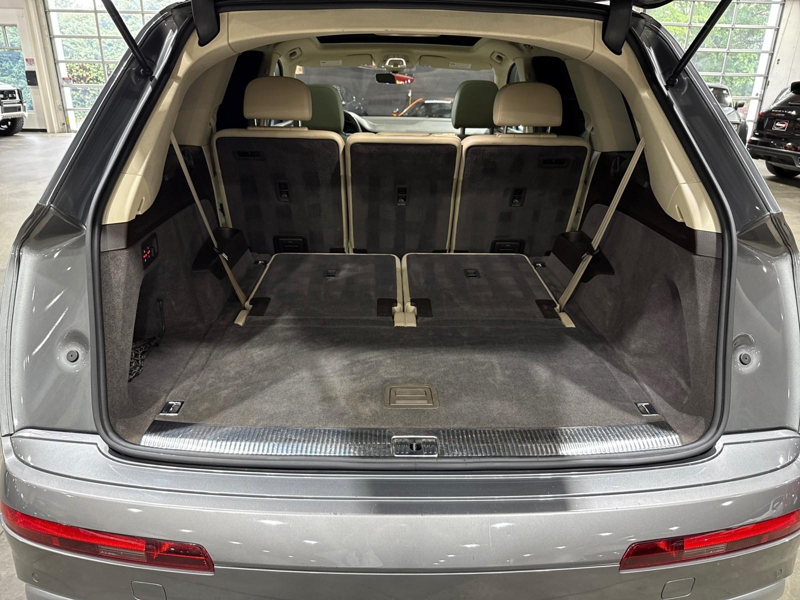 2017 Audi Q7 Premium Plus photo 16