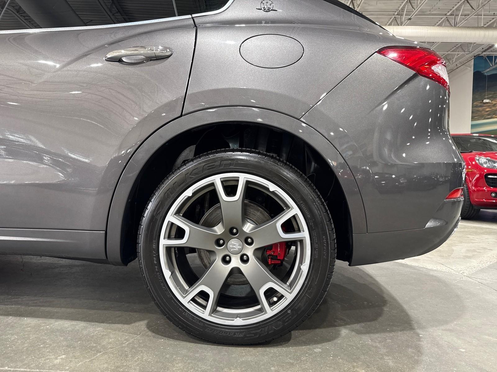 2017 Maserati Levante photo 19