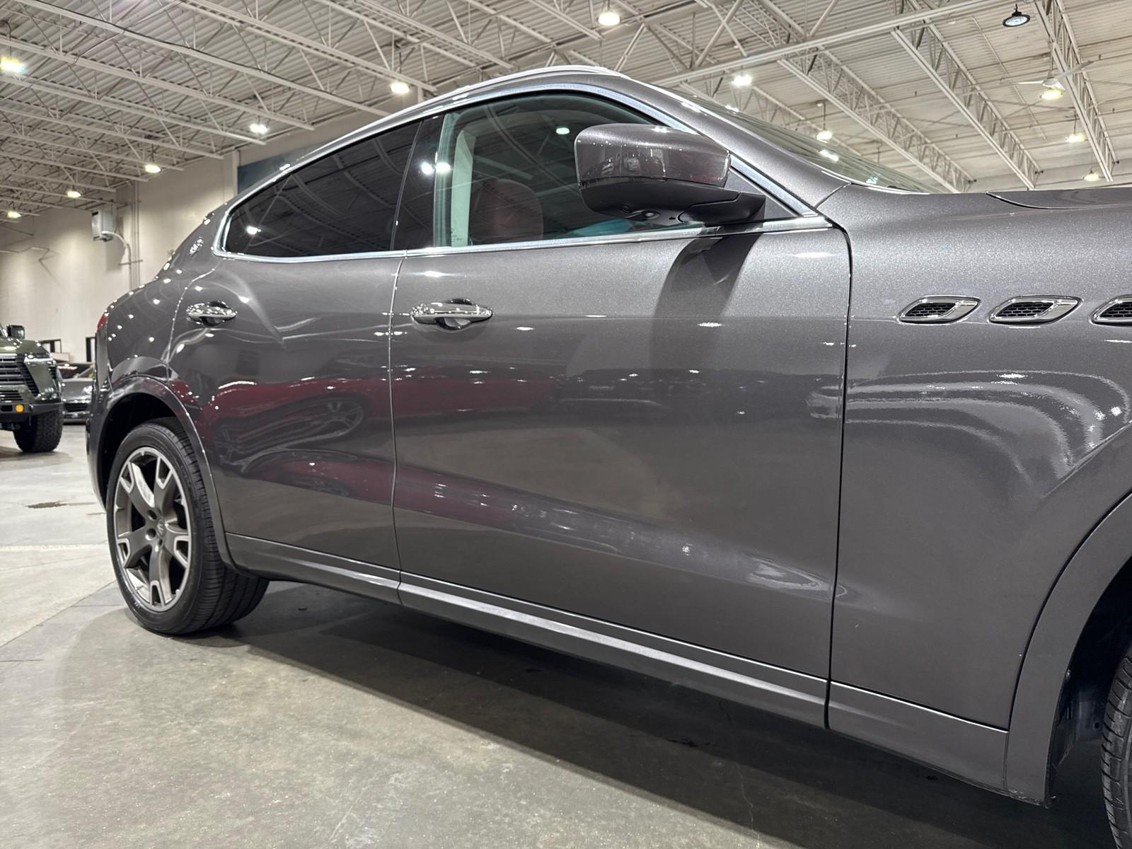 2017 Maserati Levante photo 22