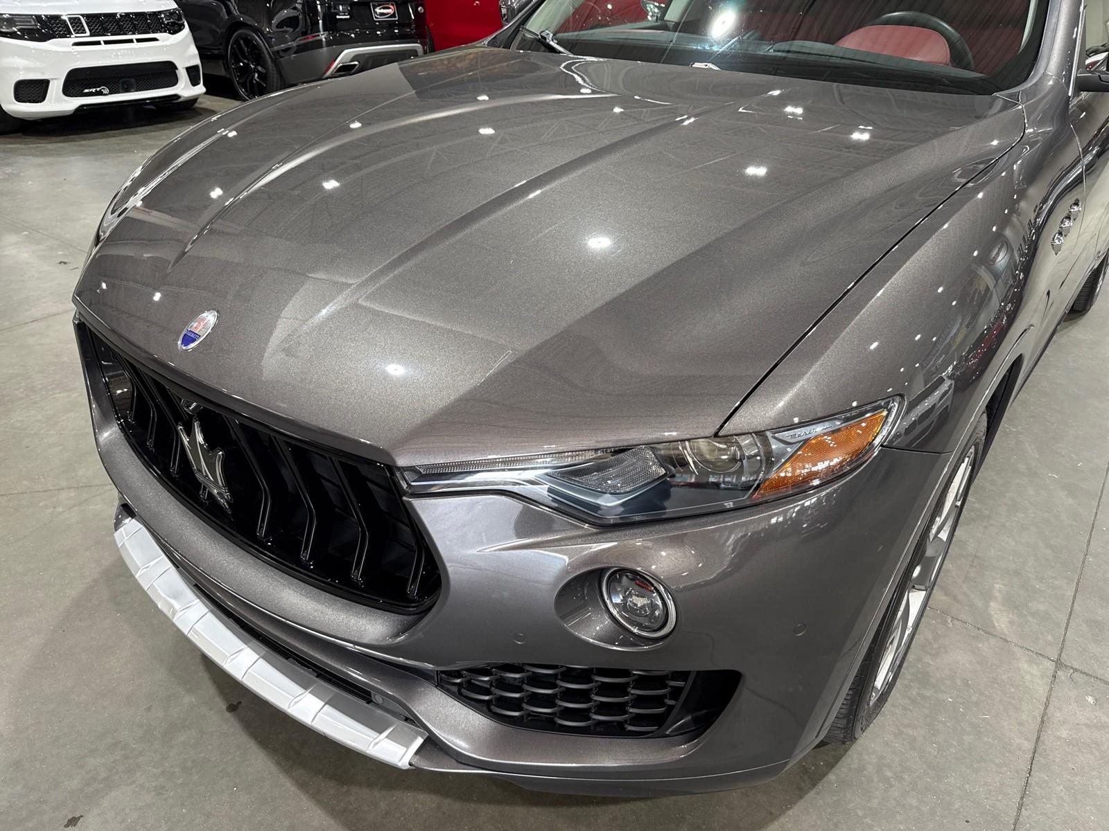2017 Maserati Levante photo 28