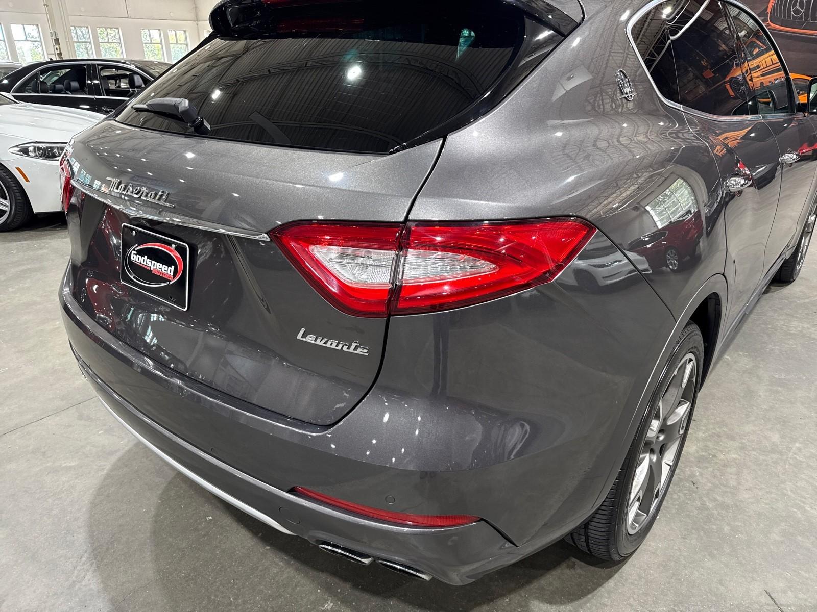 2017 Maserati Levante photo 37