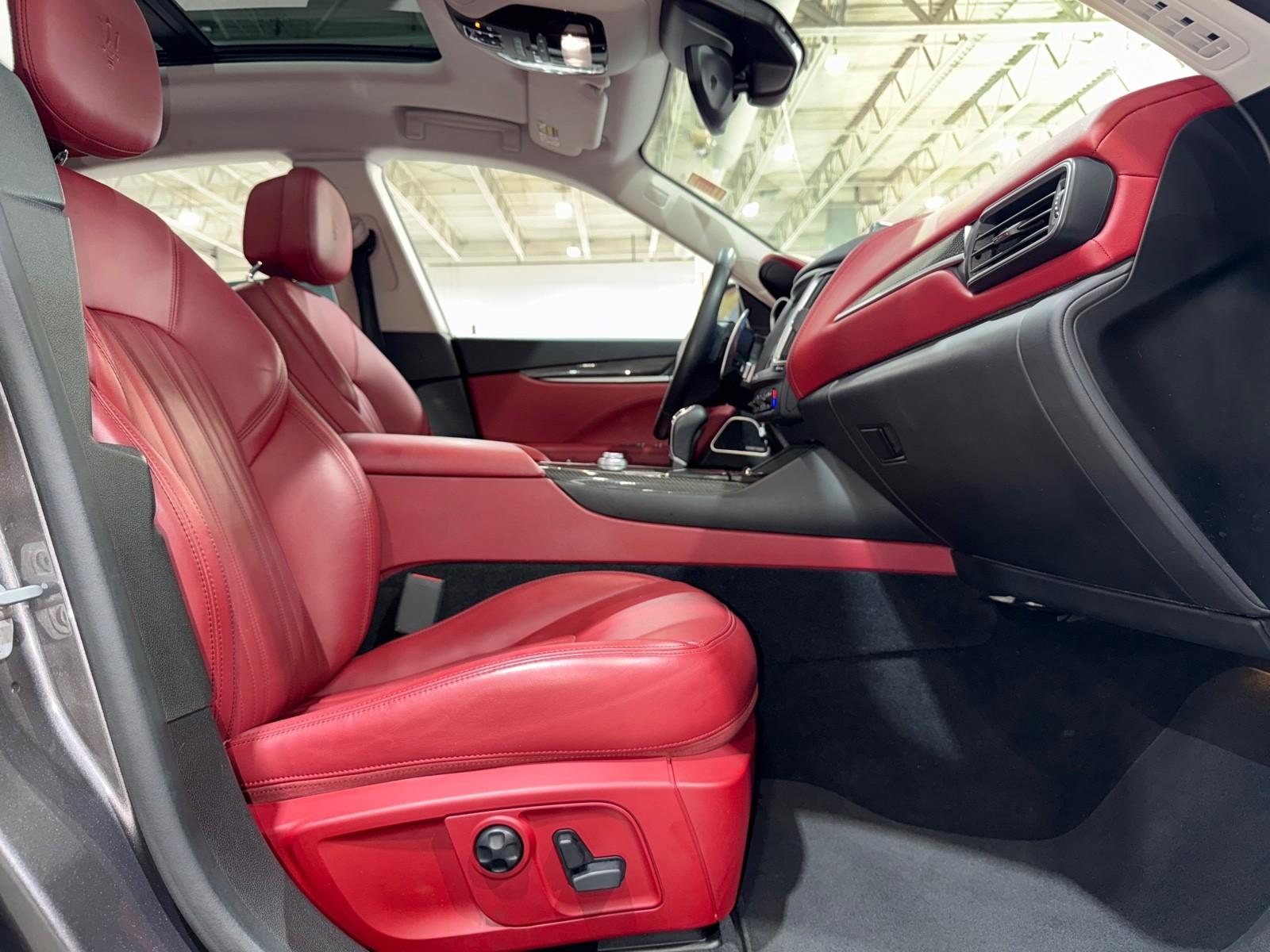 2017 Maserati Levante photo 50