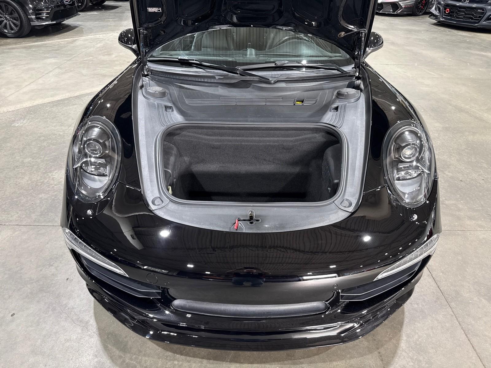 2015 Porsche 911 4S GTS photo 10