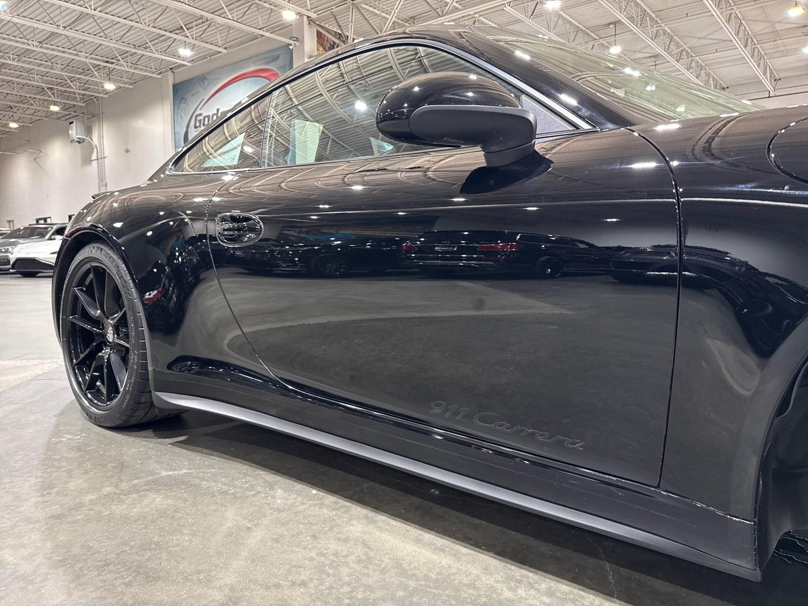 2015 Porsche 911 4S GTS photo 16