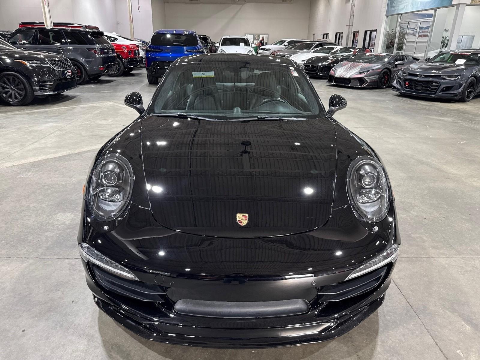 2015 Porsche 911 4S GTS photo 2