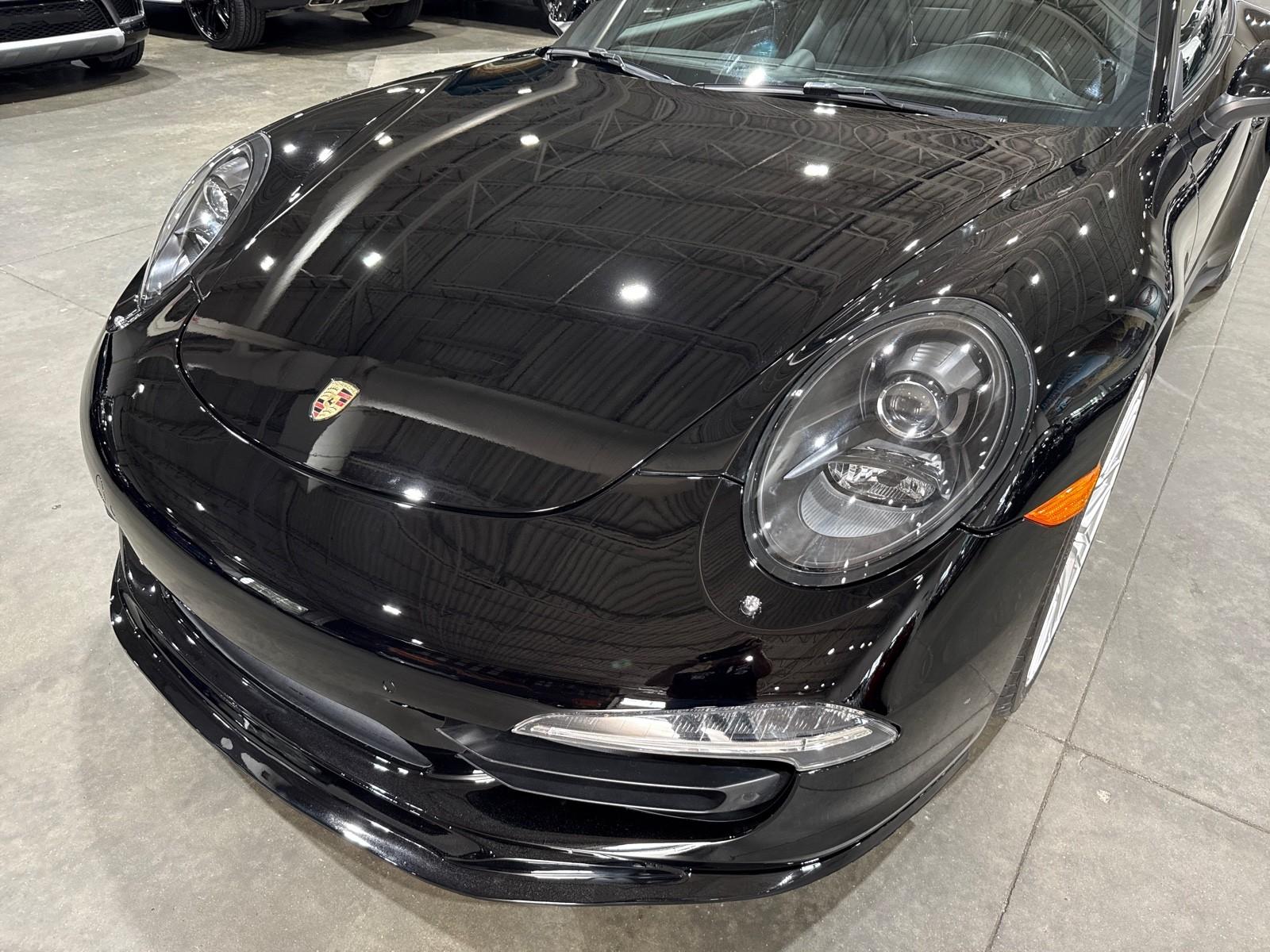 2015 Porsche 911 4S GTS photo 22