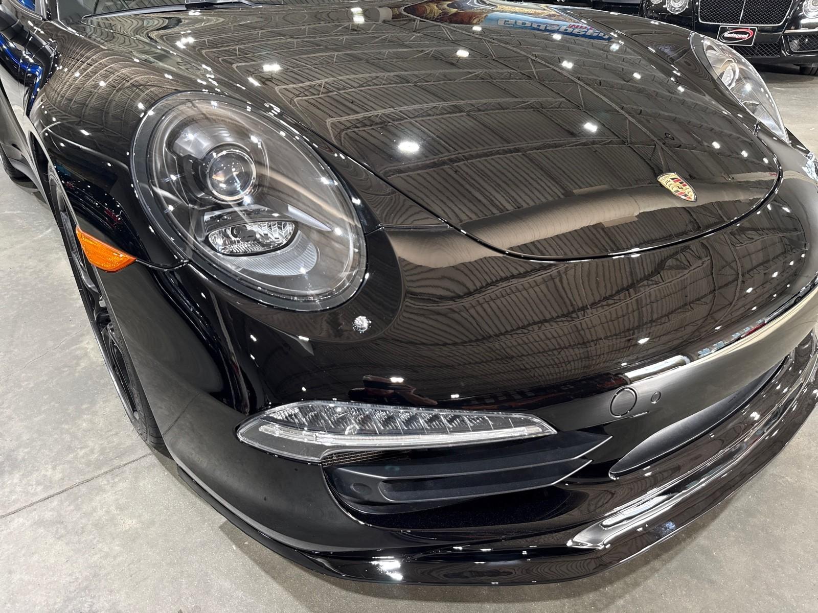 2015 Porsche 911 4S GTS photo 23