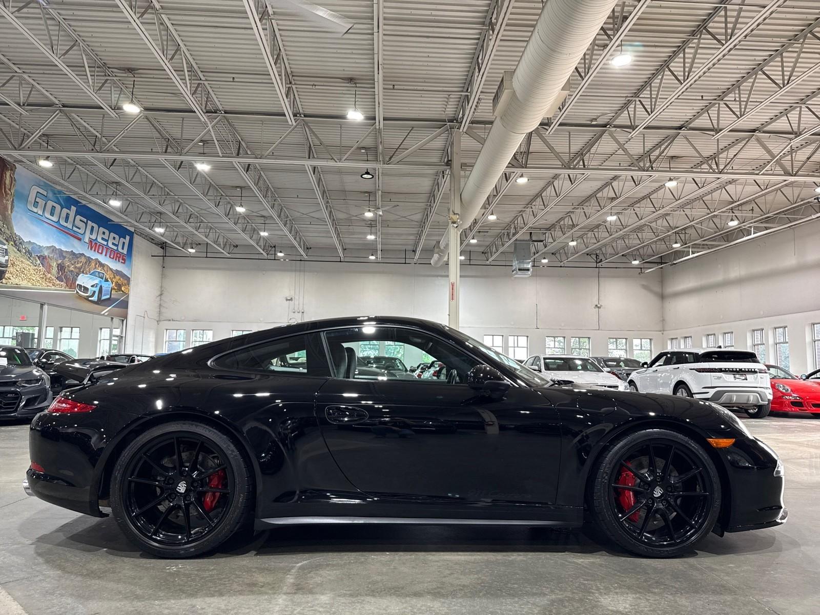 2015 Porsche 911 4S GTS photo 25