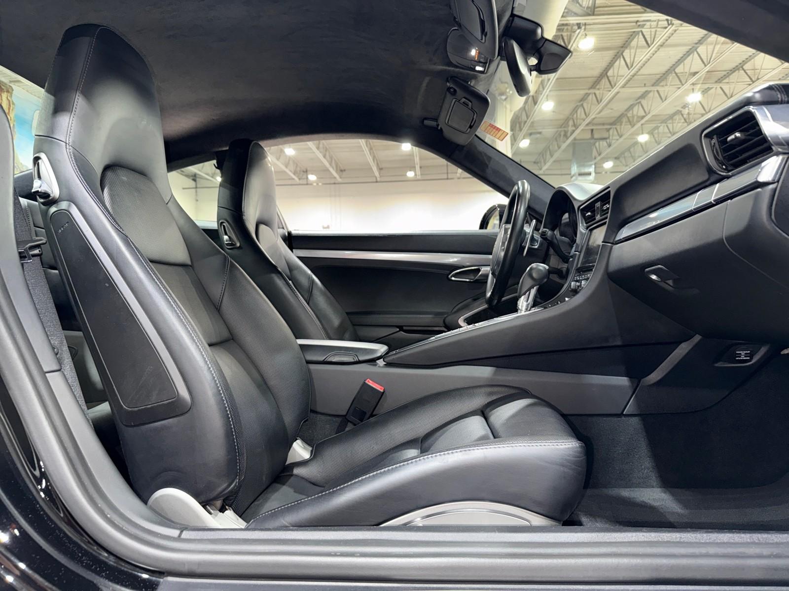 2015 Porsche 911 4S GTS photo 47