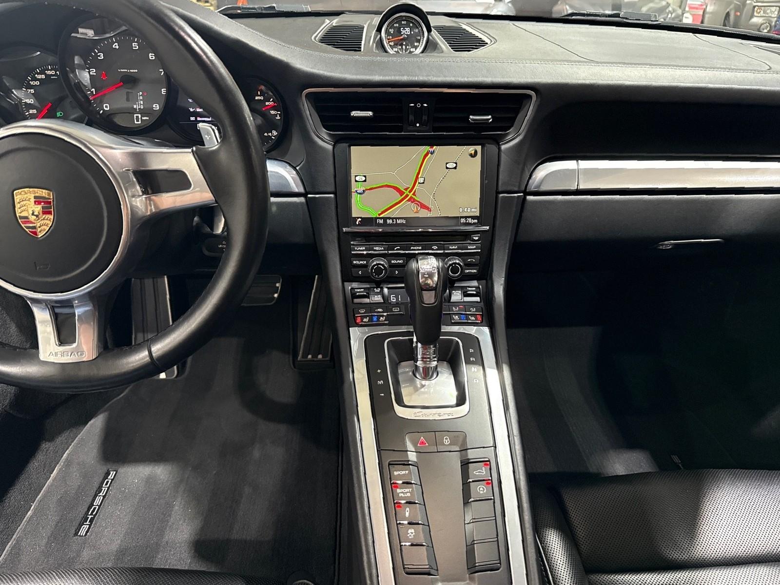 2015 Porsche 911 4S GTS photo 58