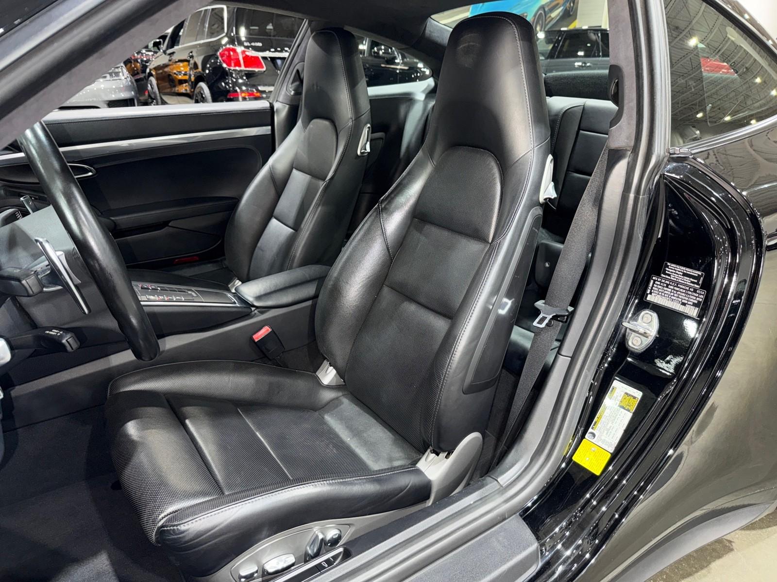 2015 Porsche 911 4S GTS photo 6