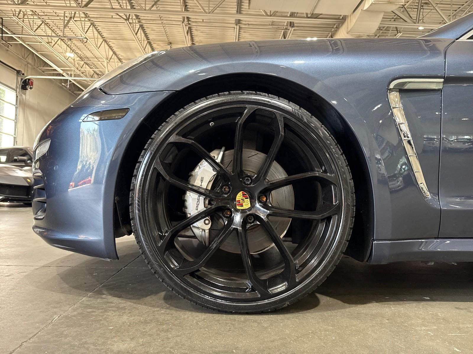 2014 Porsche Panamera 4S photo 18
