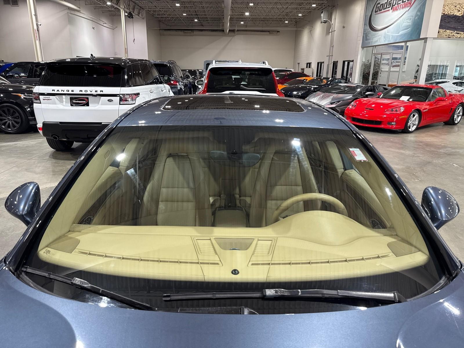2014 Porsche Panamera 4S photo 43