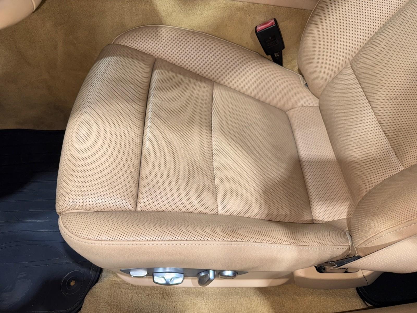 2014 Porsche Panamera 4S photo 46