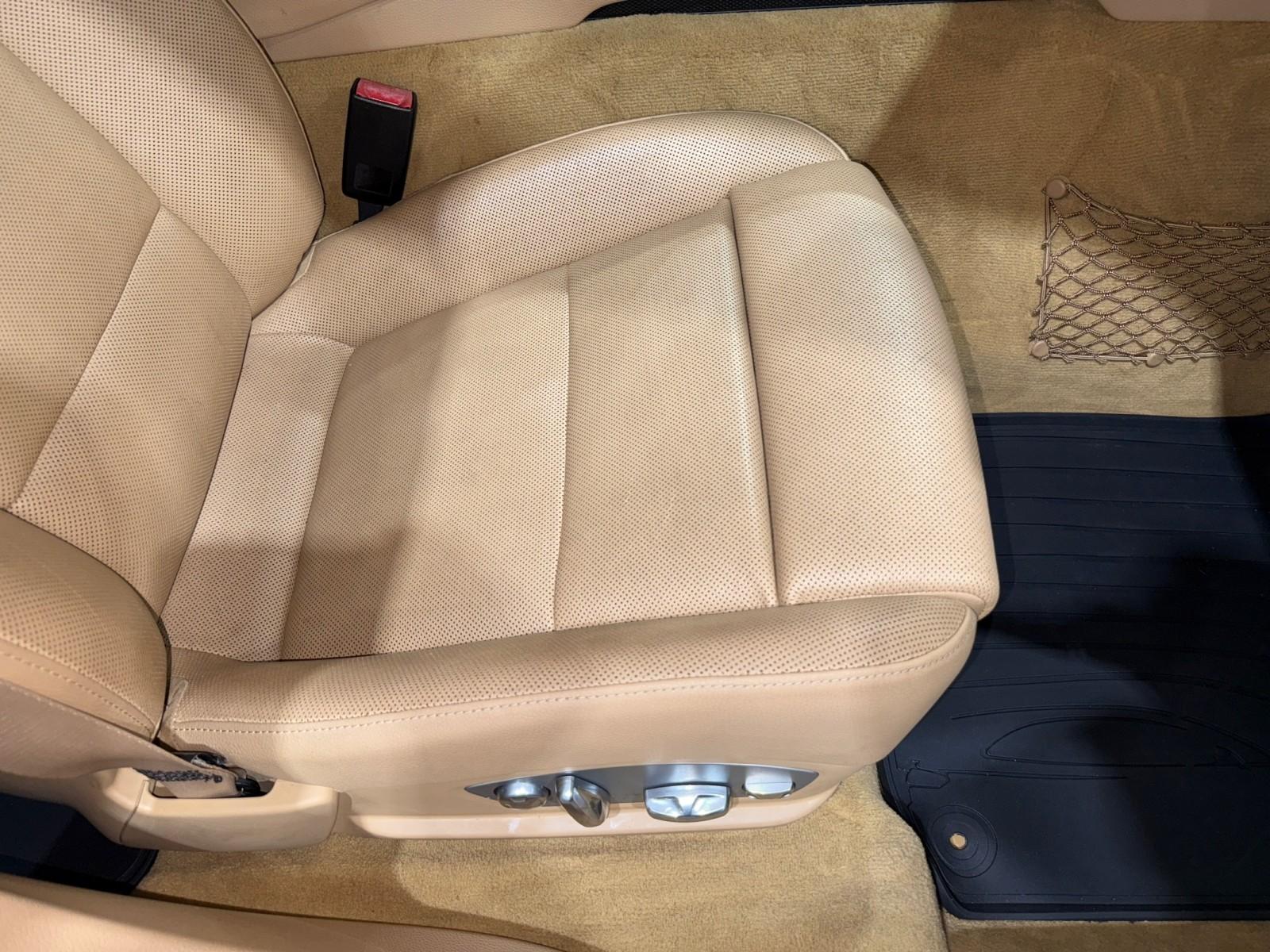 2014 Porsche Panamera 4S photo 56
