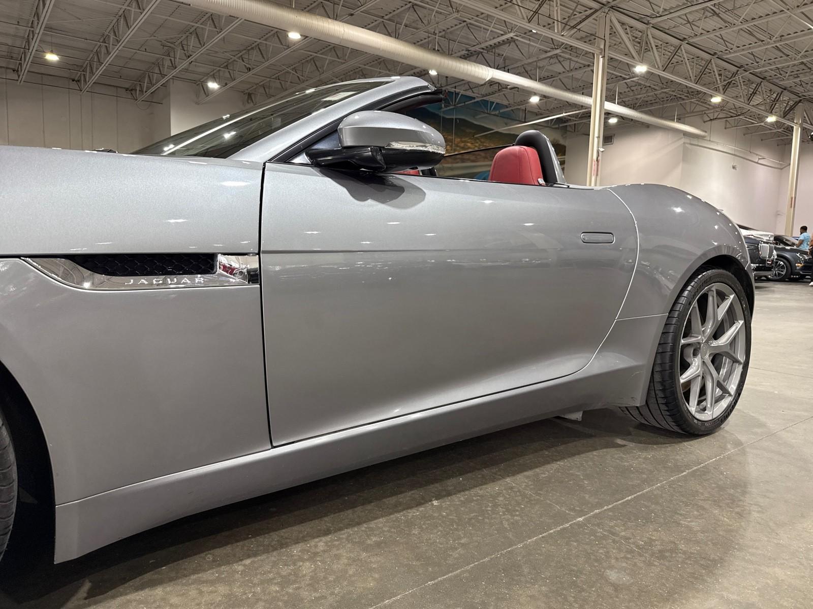 2014 Jaguar F-TYPE S photo 19