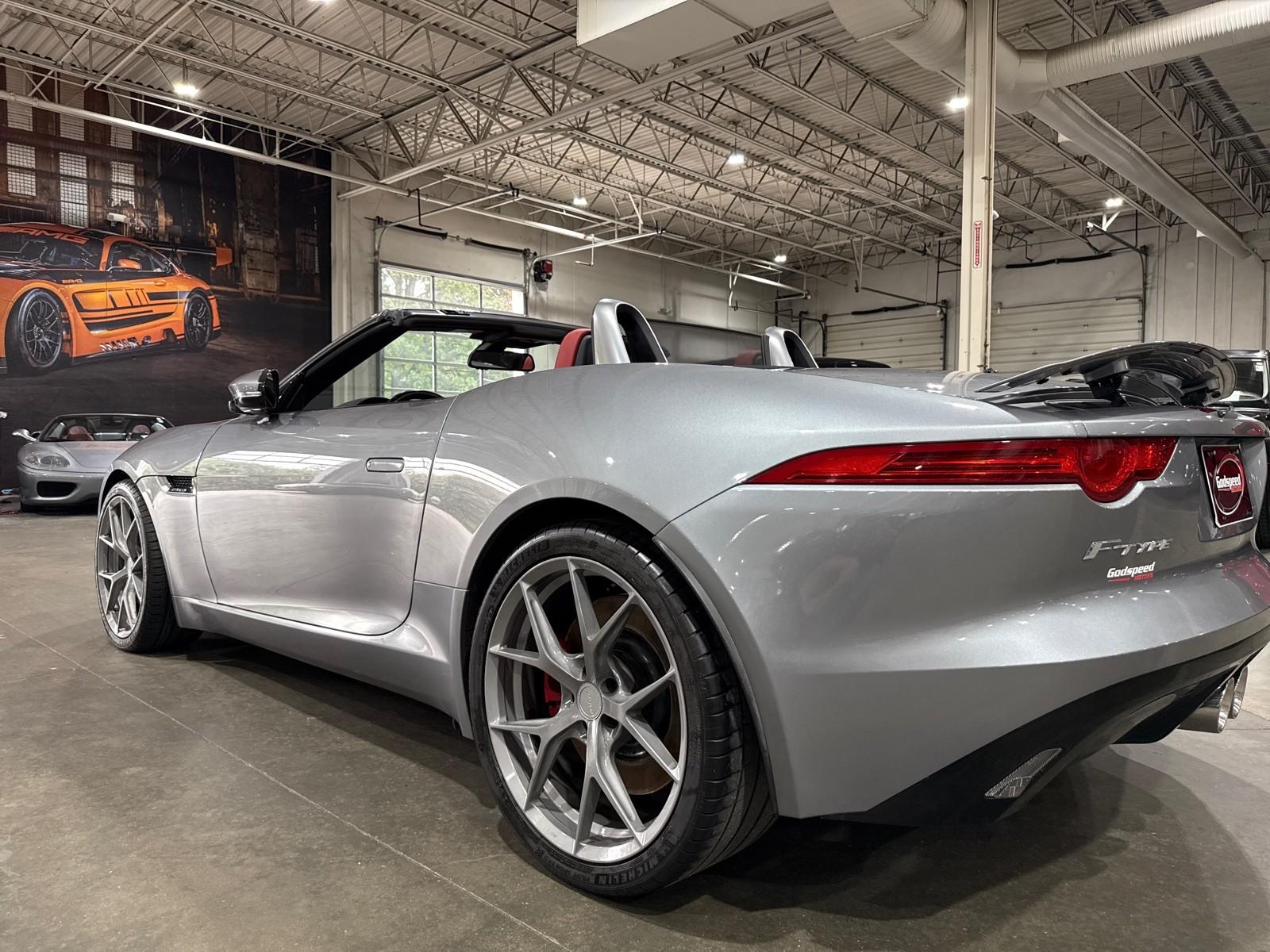 2014 Jaguar F-TYPE S photo 29