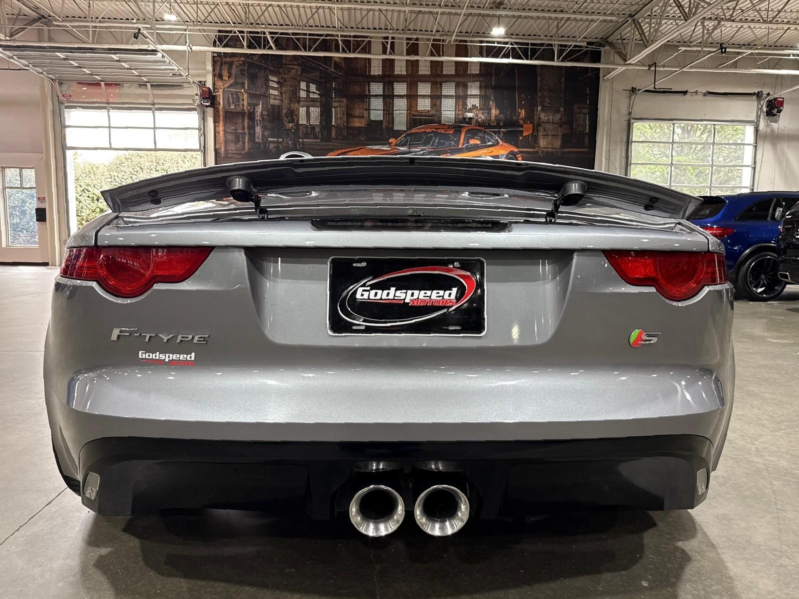 2014 Jaguar F-TYPE S photo 31