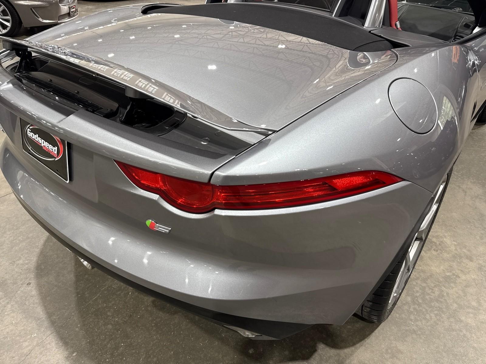 2014 Jaguar F-TYPE S photo 36