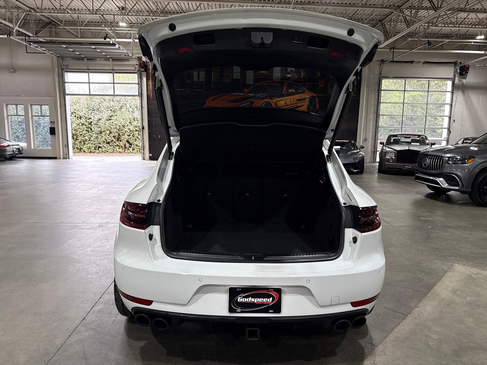 2018 Porsche Macan GTS photo 12