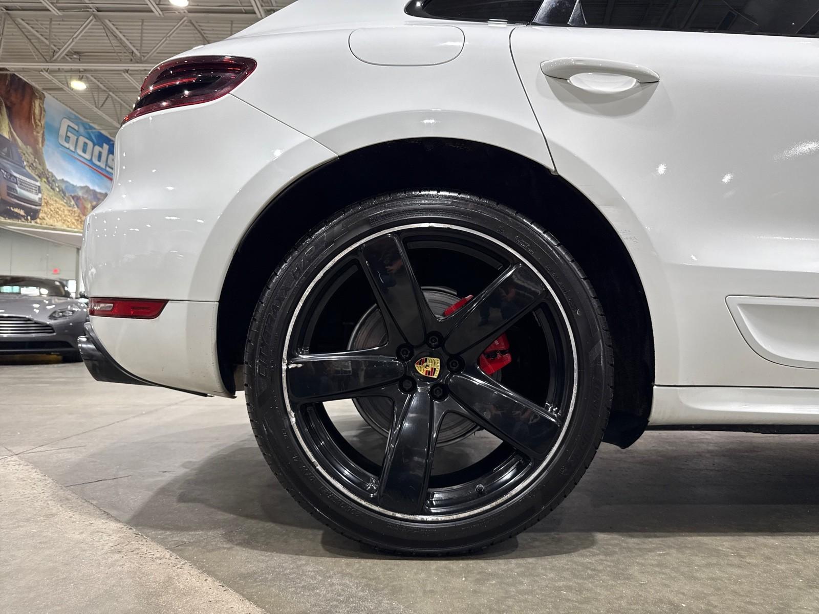 2018 Porsche Macan GTS photo 16