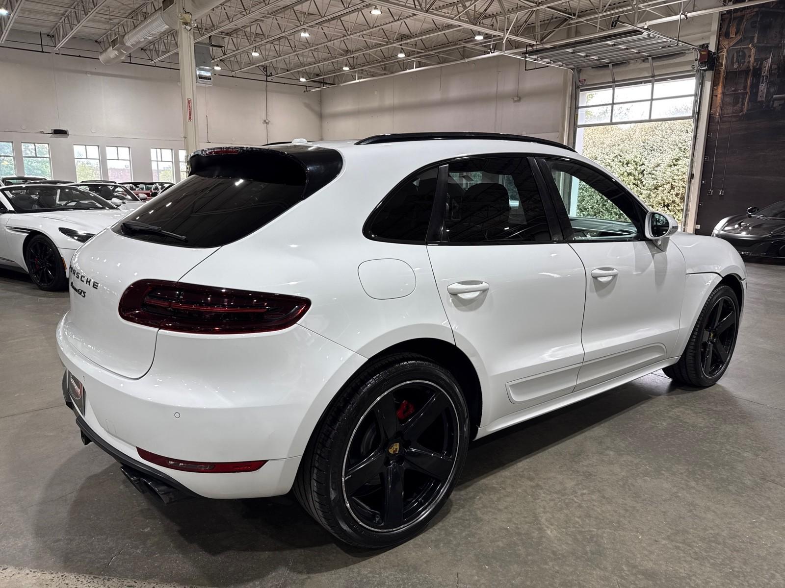 2018 Porsche Macan GTS photo 3