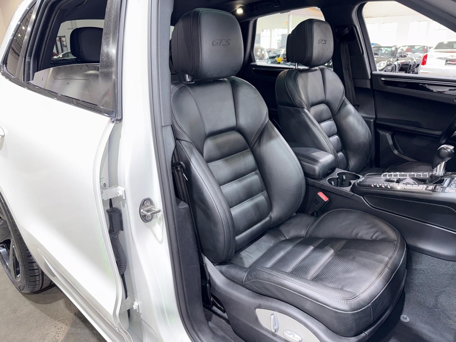 2018 Porsche Macan GTS photo 57