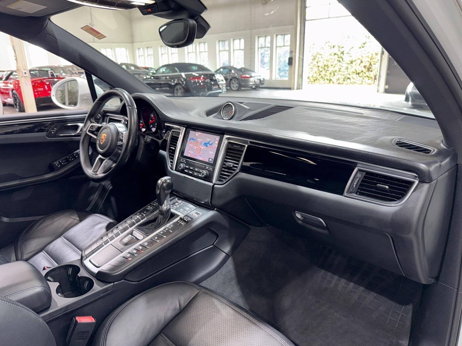 2018 Porsche Macan GTS photo 60