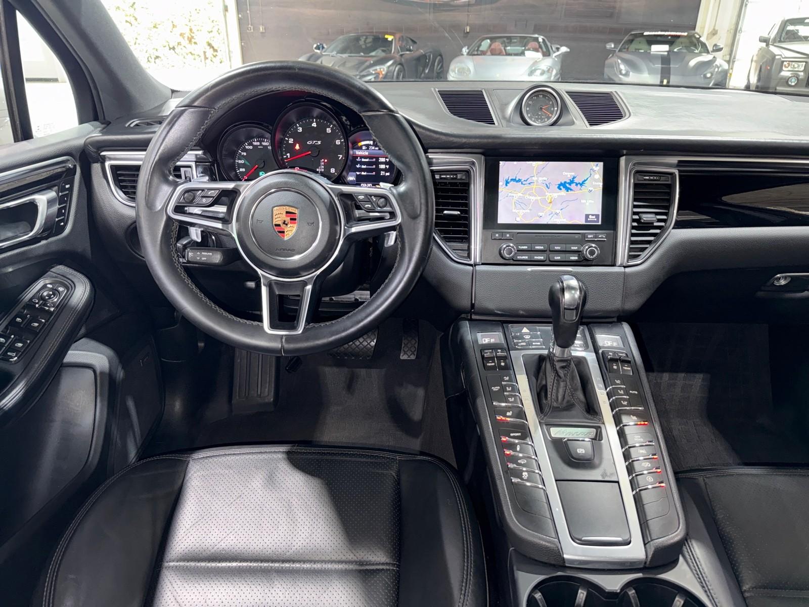 2018 Porsche Macan GTS photo 62