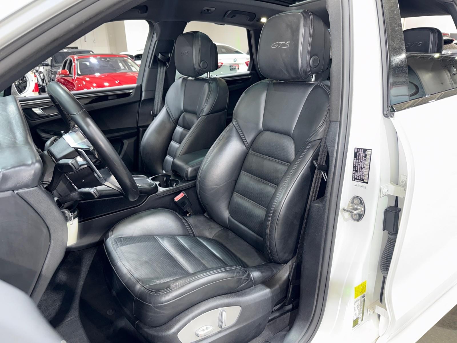 2018 Porsche Macan GTS photo 8